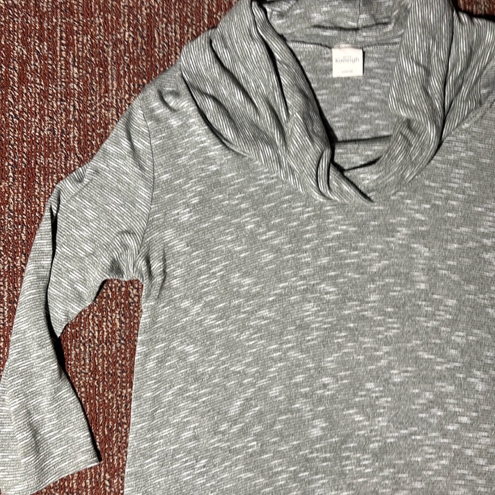 Kaileigh Light Green Gray Cowl Neck relaxed fit tunic loose fit 3/4 sleeve top - Picture 7 of 12